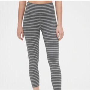Athleta Stripe Salutation 7/8 Length Tights Gray Yoga, Wide Waistband Small